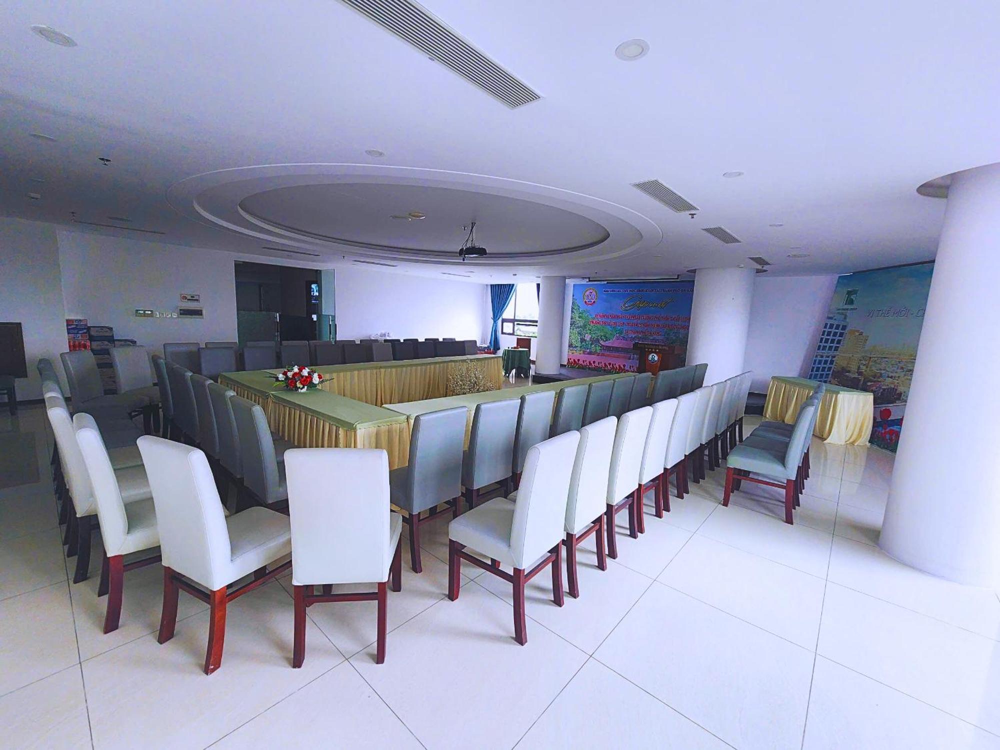 Ritzy Boutique Hotel Da Nang Beach Exterior photo
